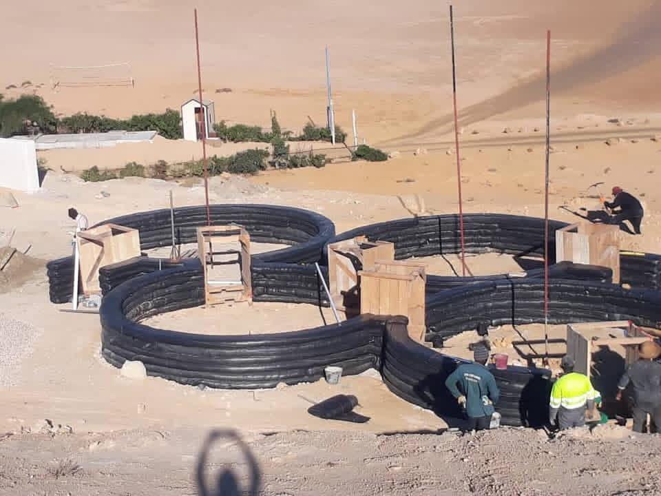 Foundation & layout